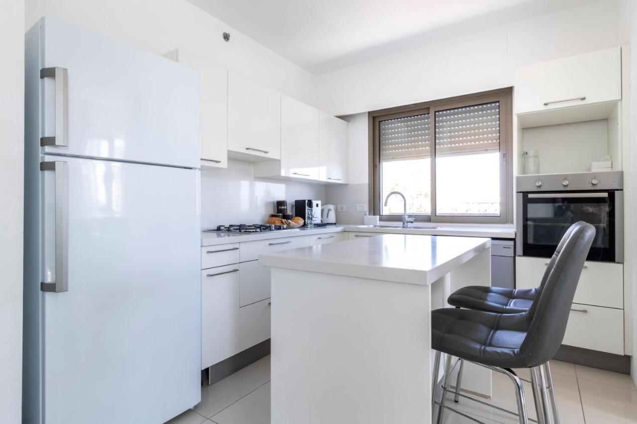 Luxury Three-Bedroom/Terrace Over Old City View エルサレム エクステリア 写真