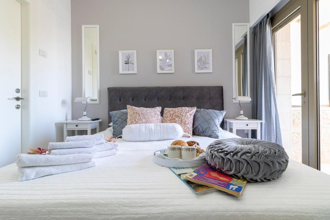 Luxury Three-Bedroom/Terrace Over Old City View エルサレム エクステリア 写真