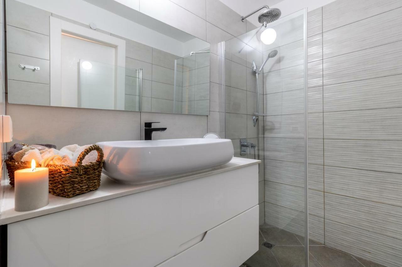 Luxury Three-Bedroom/Terrace Over Old City View エルサレム エクステリア 写真